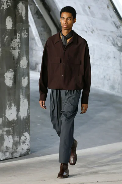 Look 15